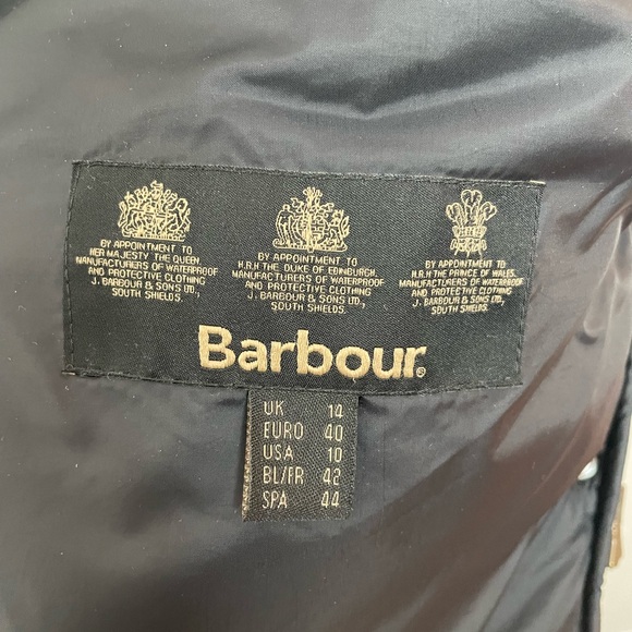Women's Barbour Cavalry Black Polarquilt Quilted Jacket size 10 M/L Zip Pockets - Picture 3 of 14